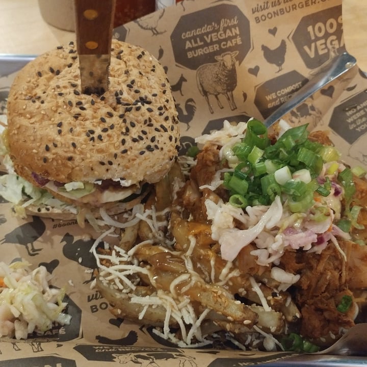 photo of Boon Burger Cafe Pulled Jackfruit Poutine shared by @svraphael88 on  07 Jun 2020 - review