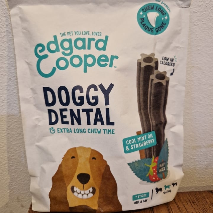 photo of Edgard & Cooper Stick dental Perros Fresa y menta shared by @aliceali on  09 Oct 2022 - review
