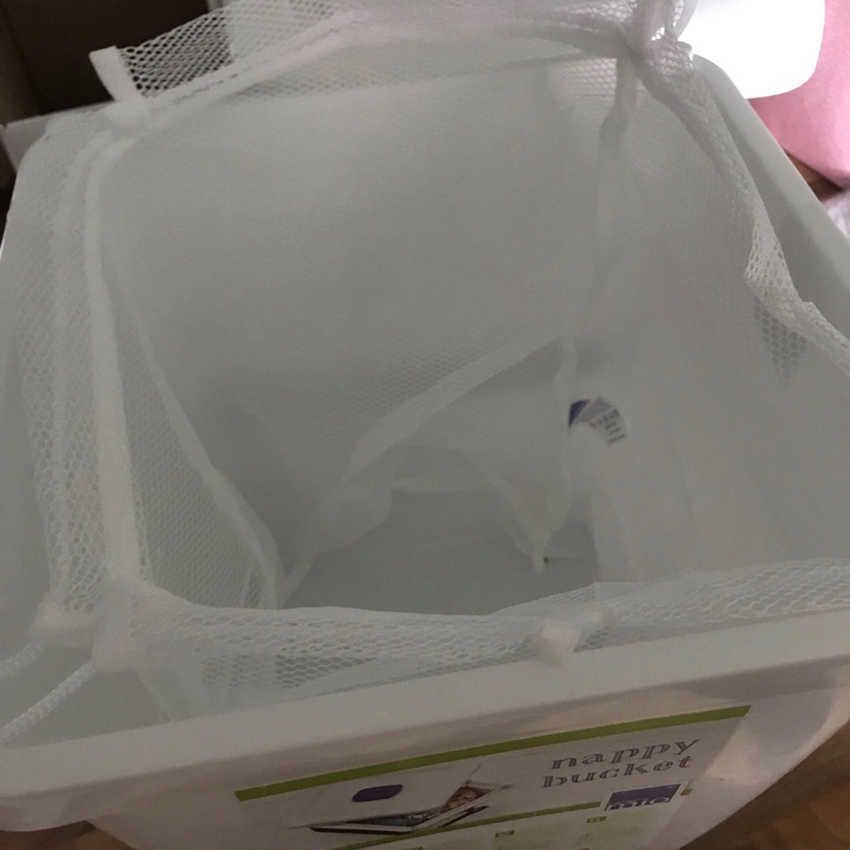 Bambino Mio Laundry bucket Reviews abillion