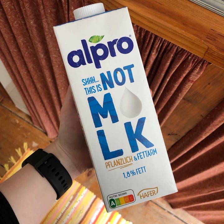 review photo of Alpro Shhh...This isn't milk 1,8% shared by @fraanzi on 23 Aug 2021 - review