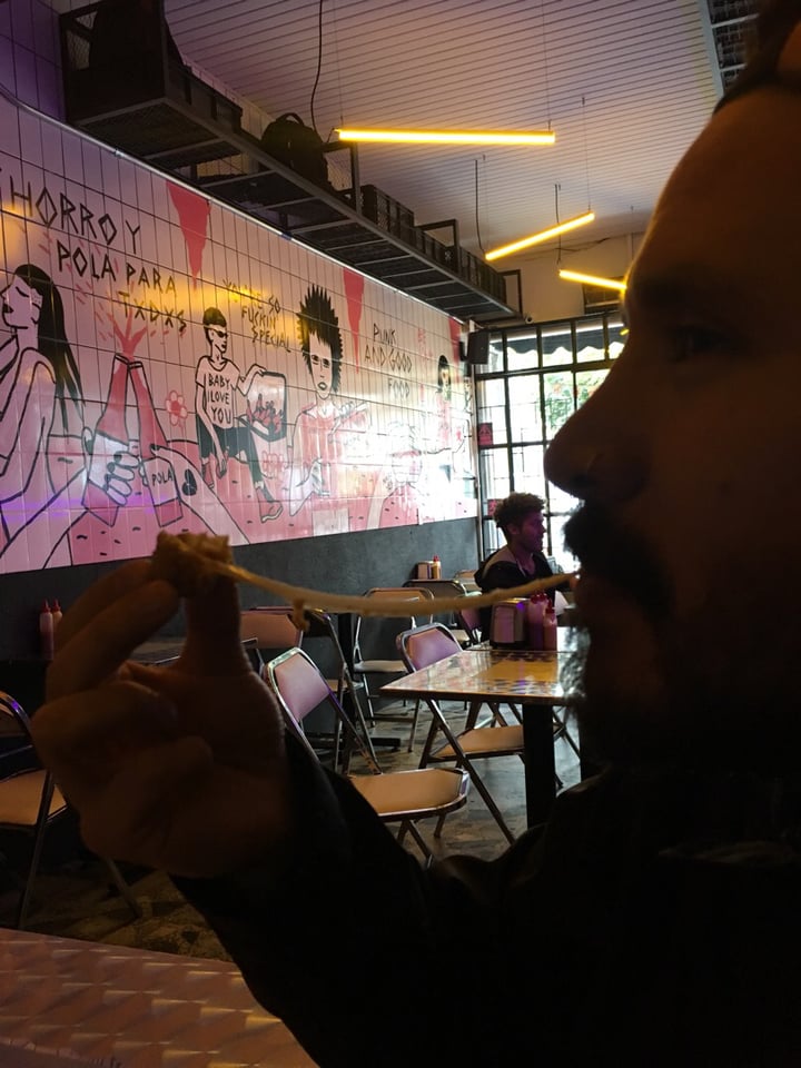 photo of Elektra Punk & Food Bolitas de queso shared by @saharaxfade on  09 Sep 2019 - review
