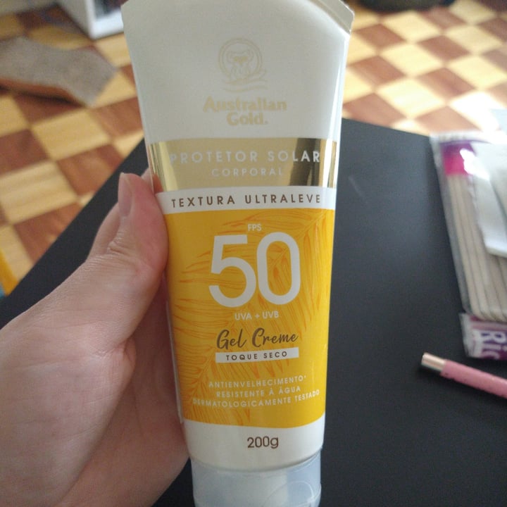 photo of Australian Gold protetor corporal shared by @carolestevam on  01 May 2022 - review