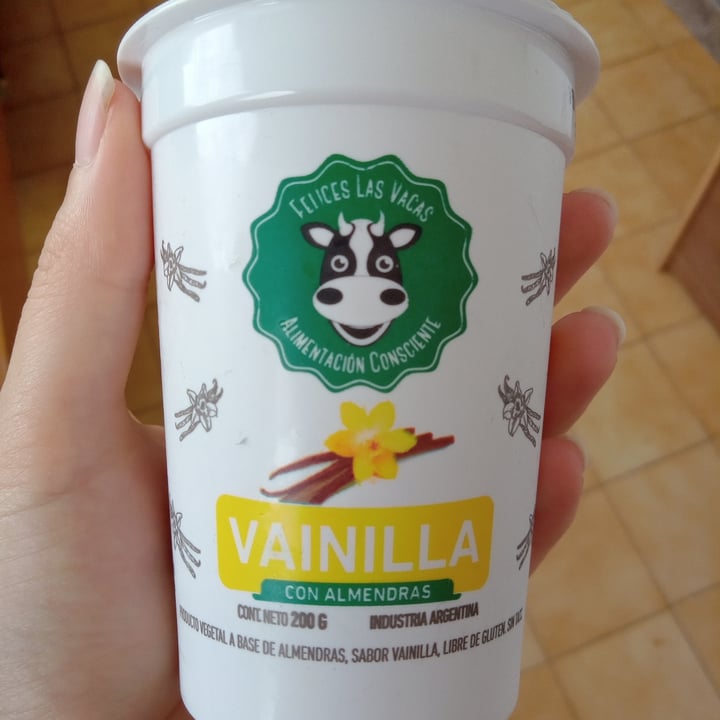photo of Felices Las Vacas Yogurt vainilla shared by @solgodoy on  20 Mar 2021 - review