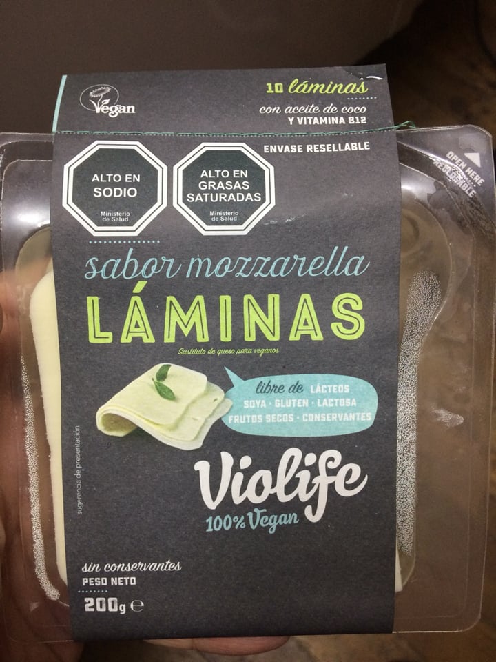 review photo of Violife Lonchas sabor Mozzarella shared by @educhefvegan on 10 Feb 2020 - review