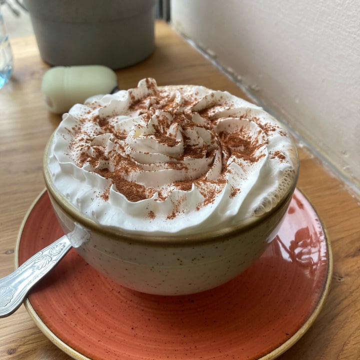 review photo of Kave Cafe Pumkin spiced latte shared by @marniepearl on 16 Oct 2022 - review