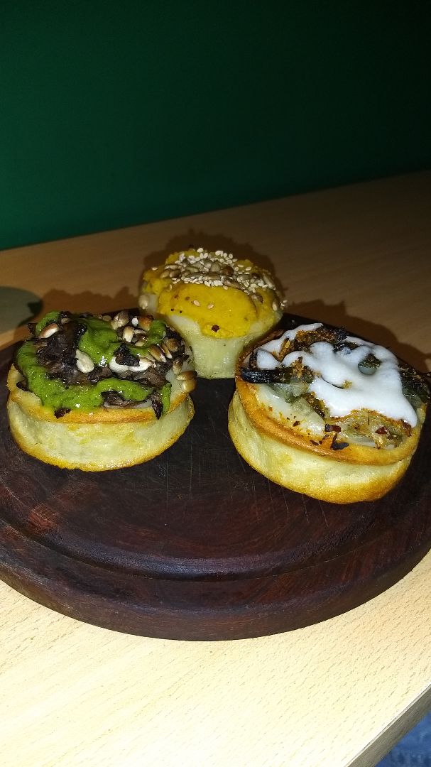 review photo of Pizza Vegana San Telmo Canastitas shared by @emilceebgr on 06 Apr 2020 - review