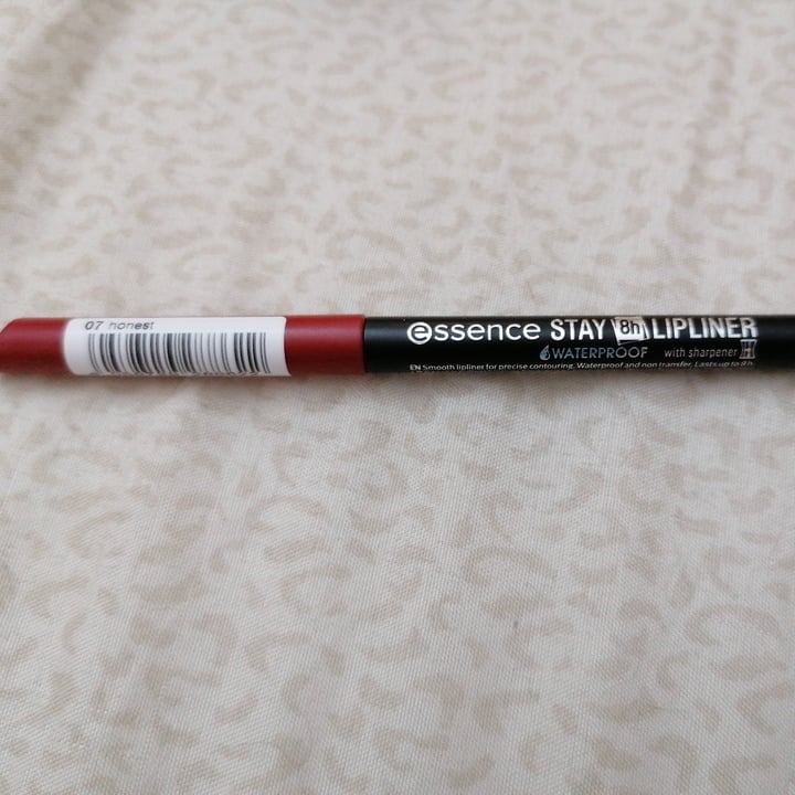 photo of Essence  Stay Lipliner shared by @desyc on  08 Oct 2021 - review