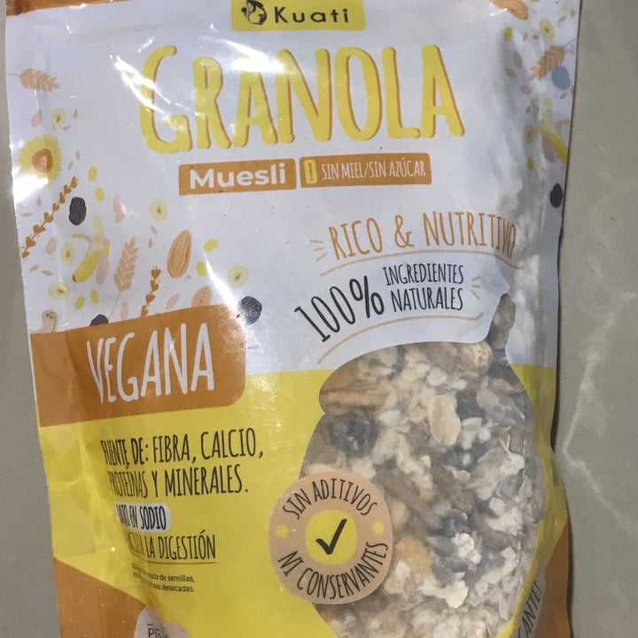 photo of Kuati Granola Vegana shared by @lalivallejoss on  22 Jan 2022 - review