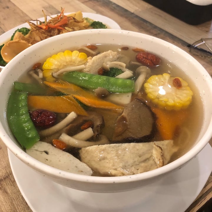 photo of Nature Cafe Herbal Burdock Noodle Soup shared by @plantingggg on  09 Aug 2020 - review