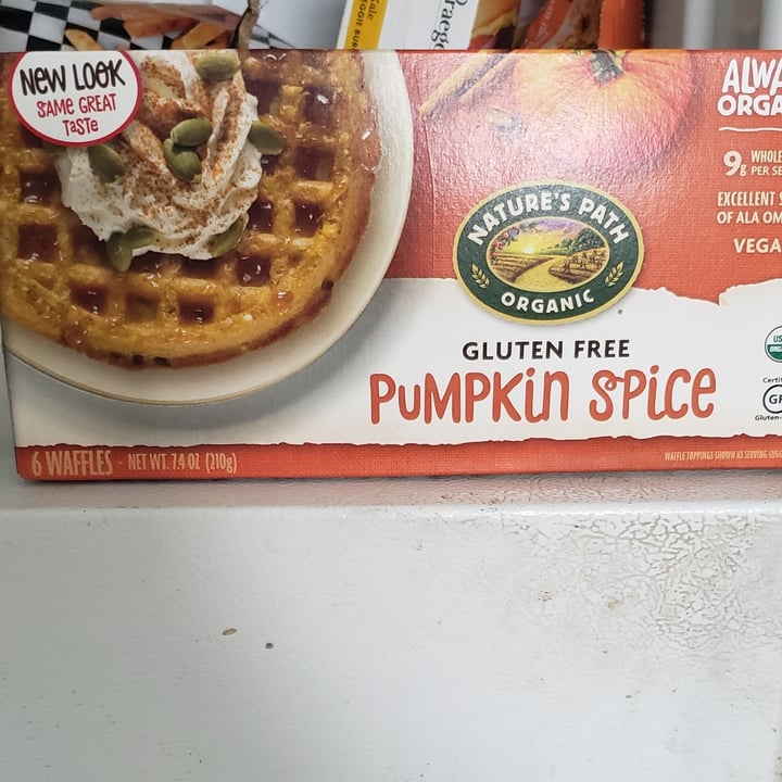 photo of Nature's Path Foods Pumpkin Spice Waffle shared by @lataliz on  30 Dec 2020 - review