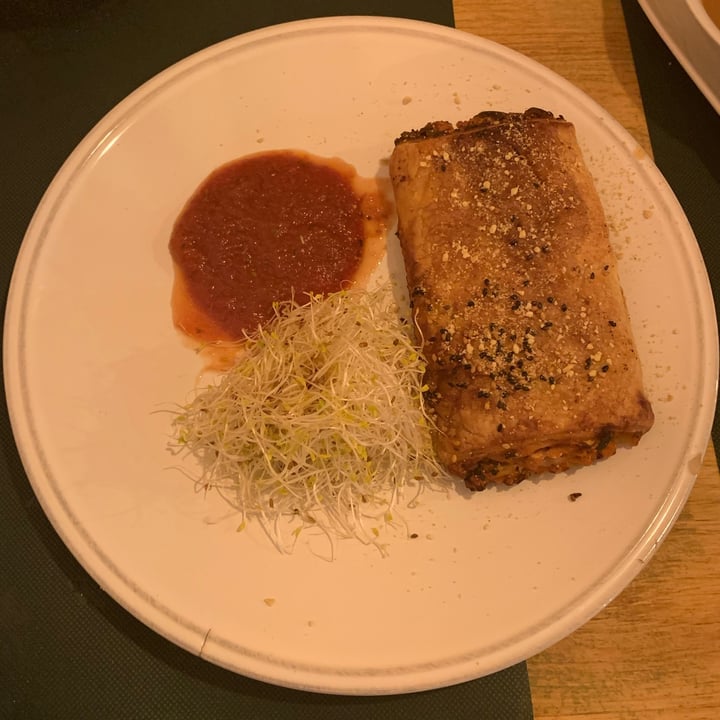 photo of CactusCat Bar Sausage roll shared by @sevoya on  26 Jun 2022 - review