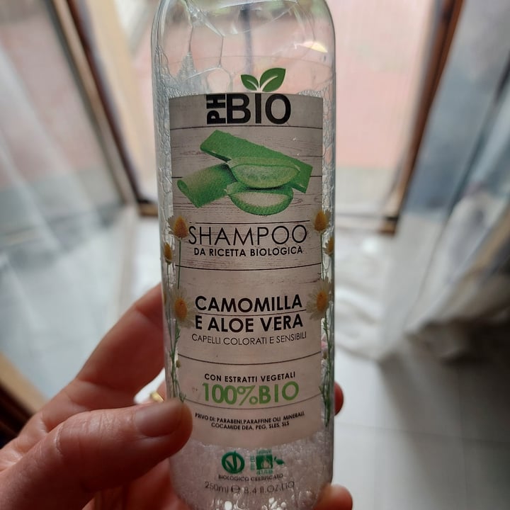 photo of Phbio Shampoo Camomilla e Aloe Vera shared by @loryunni78 on  18 May 2022 - review
