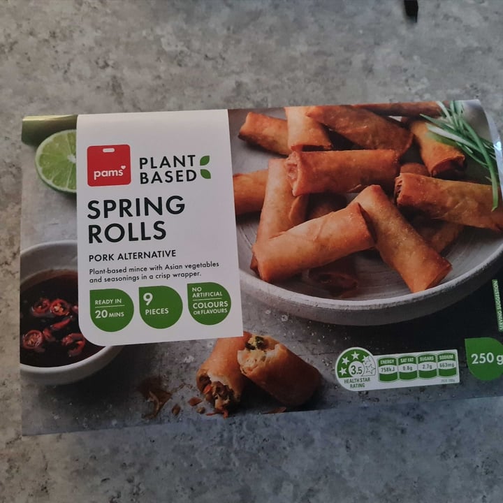 photo of Pams Plant Based Spring Rolls shared by @maddy5 on  16 Oct 2022 - review