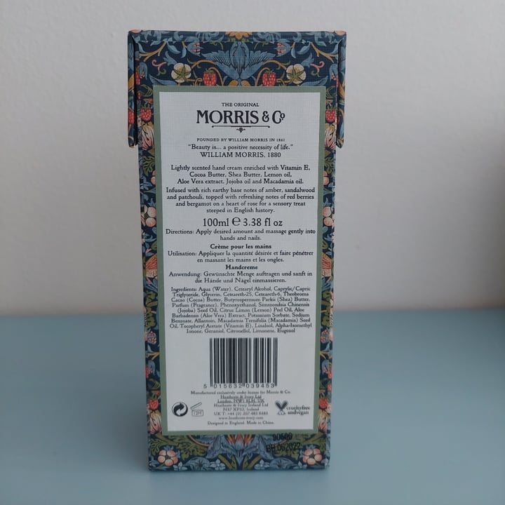 photo of Morris & co Shea butter hand cream shared by @ariig on  31 Jan 2022 - review