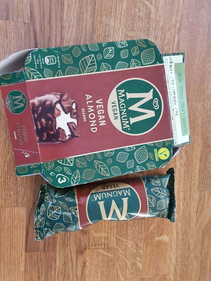 review photo of Magnum Magnum Vegan Almond shared by @stace on 05 Apr 2020 - review