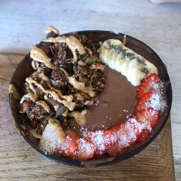 photo of Nourish'd Café & Juicery Naughty Nutter Smoothie Bowl shared by @alicesouthwood on  01 Apr 2022 - review