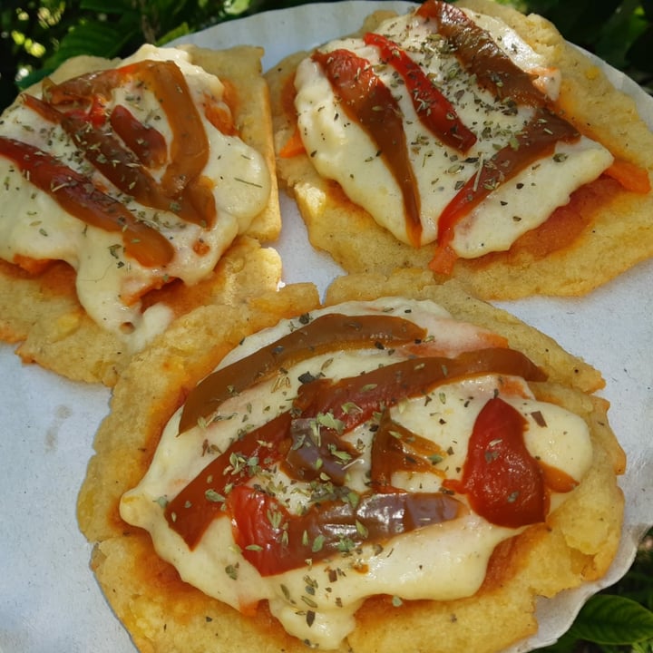 photo of Alty Yam Pizzetas sin gluten shared by @selinakyle on  28 Jan 2021 - review