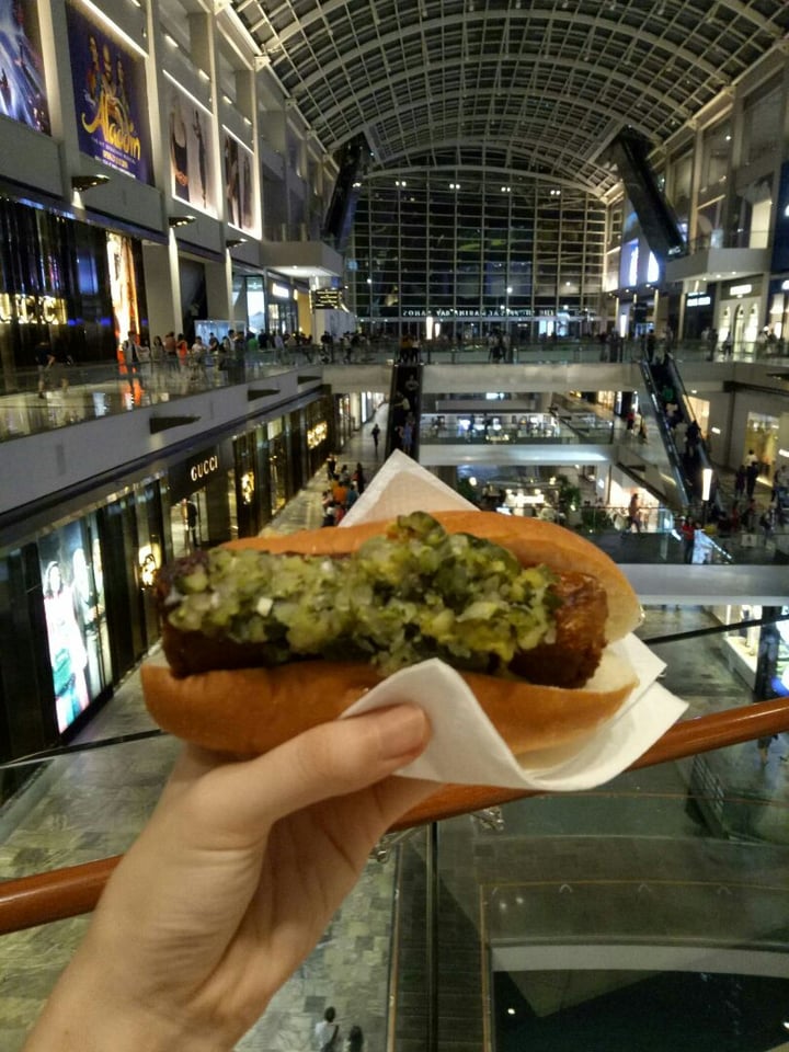 photo of Grand Hyatt Singapore Beyond meat brats shared by @huiyixd on  29 Mar 2019 - review