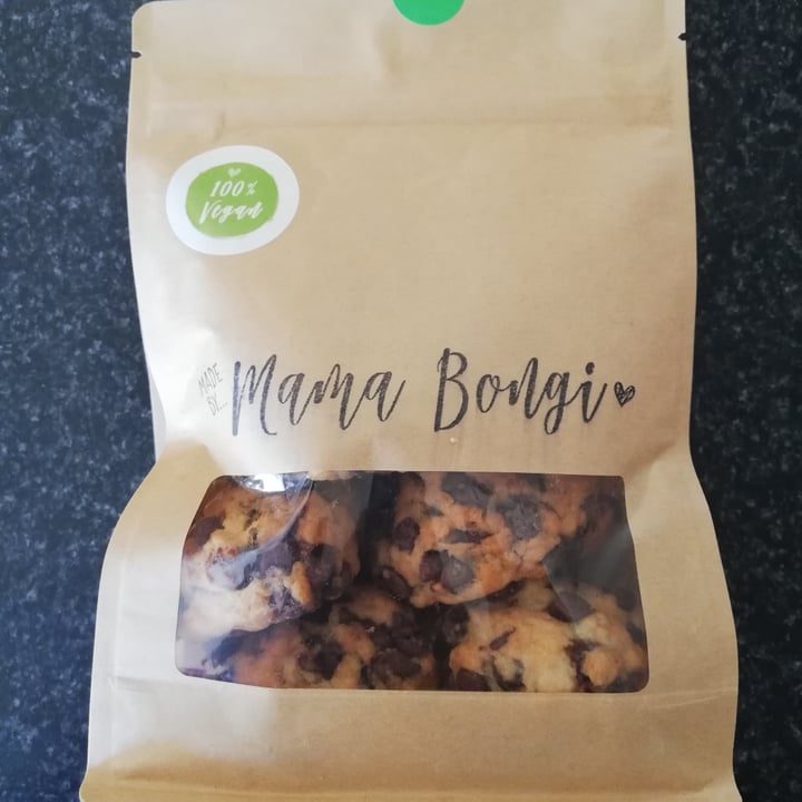 photo of Mama Bongi Vegan choc chip cookies shared by @simonel on  28 Jan 2021 - review
