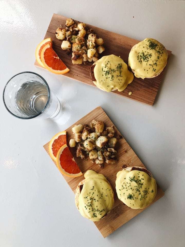 review photo of Cafe la Vie Vegan Benny shared by @jenee on 11 Jan 2020 - review