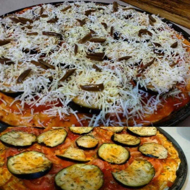 photo of Pizzas Vegasi Pizza Berenbuena shared by @belenii on  04 Jun 2020 - review