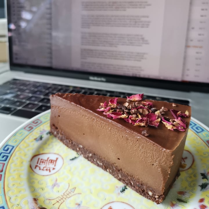 photo of The Living Cafe Vegan Raw chocolate “cheesecake” shared by @plantbasedasiasummit on  14 Oct 2021 - review