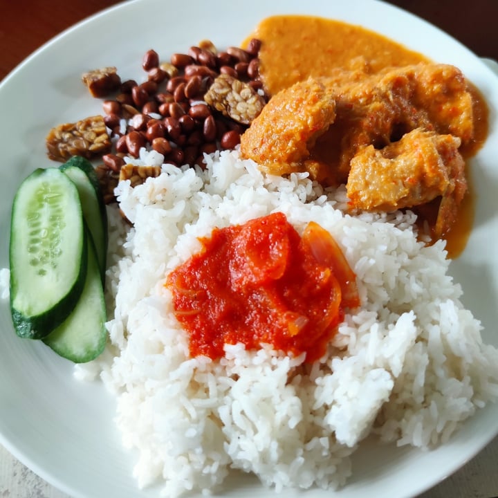 photo of The Hungry Tapir Nasi Lemak shared by @muzzypetra on  11 Jul 2020 - review