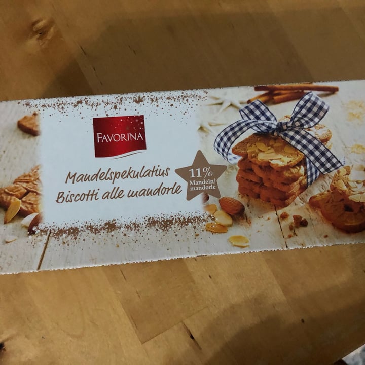 photo of Favorina Biscotti alle mandorle shared by @ambra95 on  31 Oct 2021 - review