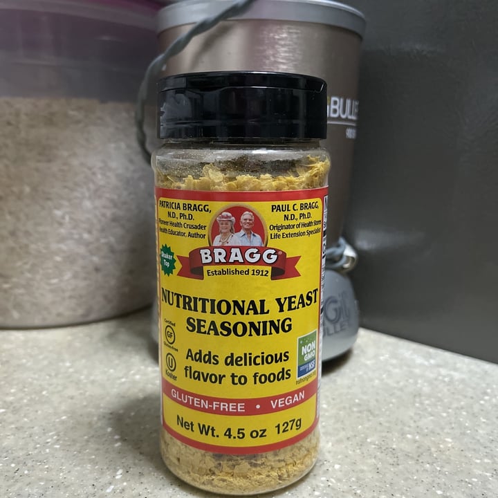photo of Bragg Nutritional yeast shared by @sadracolada on  03 Jun 2021 - review
