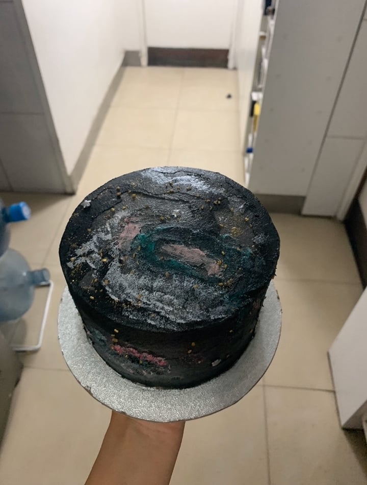 review photo of Vegan Cake Studio Torta Galáctica shared by @danimedco on 03 Mar 2020 - review