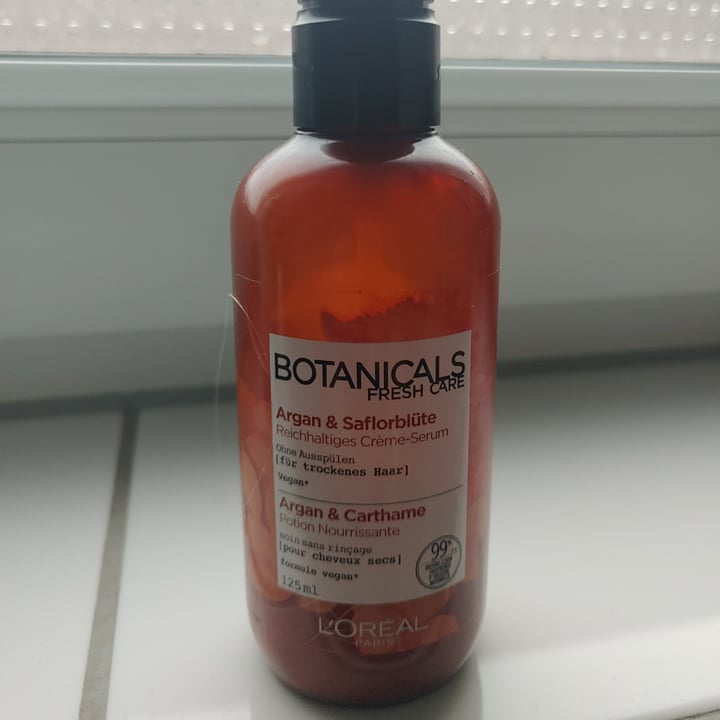 photo of L’Oréal PARiS Argan And Saflorblüte shared by @elilla on  01 Apr 2022 - review