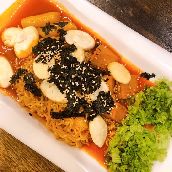 photo of Daehwa Vegetarian 라볶이 Rabokki shared by @yvonnengmh on  28 Dec 2020 - review