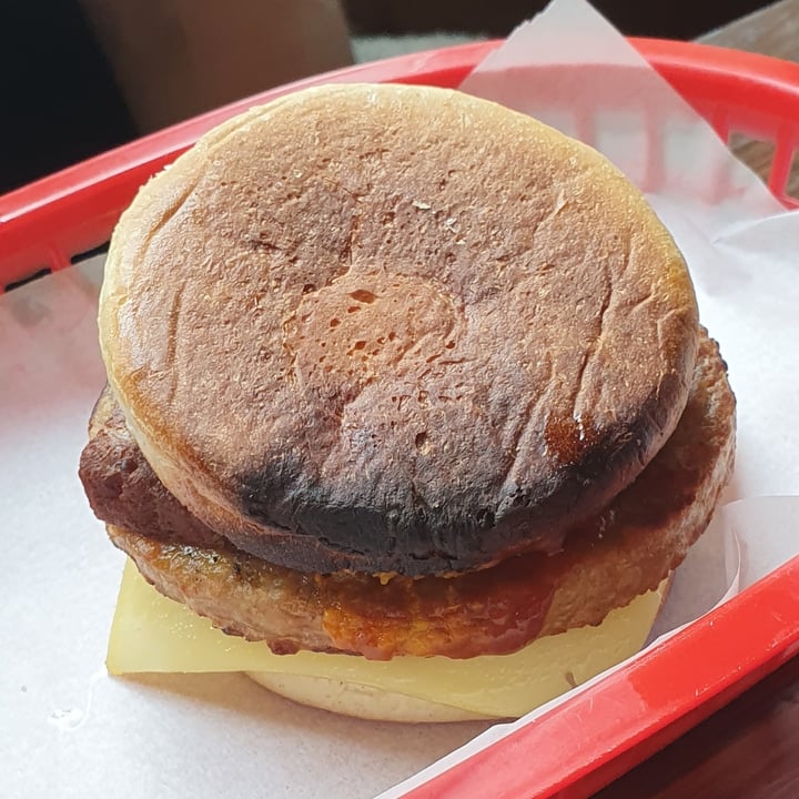 photo of Harmonium McMuffin shared by @vix3n on  14 Oct 2021 - review