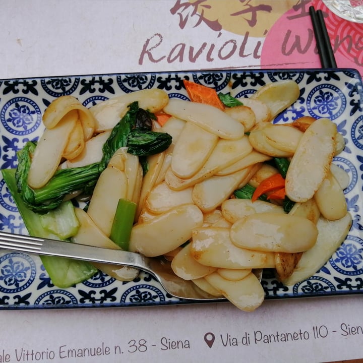 photo of Ravioli Wang Gnocchi Di Riso Con Verdure (Veganizato) shared by @anthe on  31 Aug 2021 - review