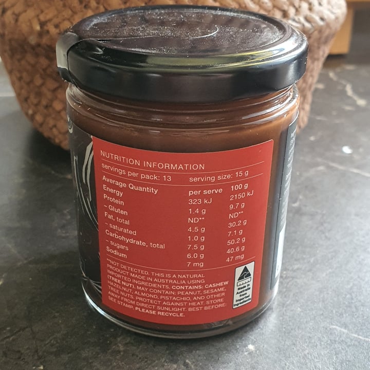 review photo of Pana Organic Blood orange dark chocolates shared by @sharneejade on 02 Jan 2022 - review