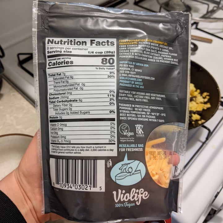 photo of Violife Cheddar Shreds shared by @neysaelbon on  10 Mar 2021 - review