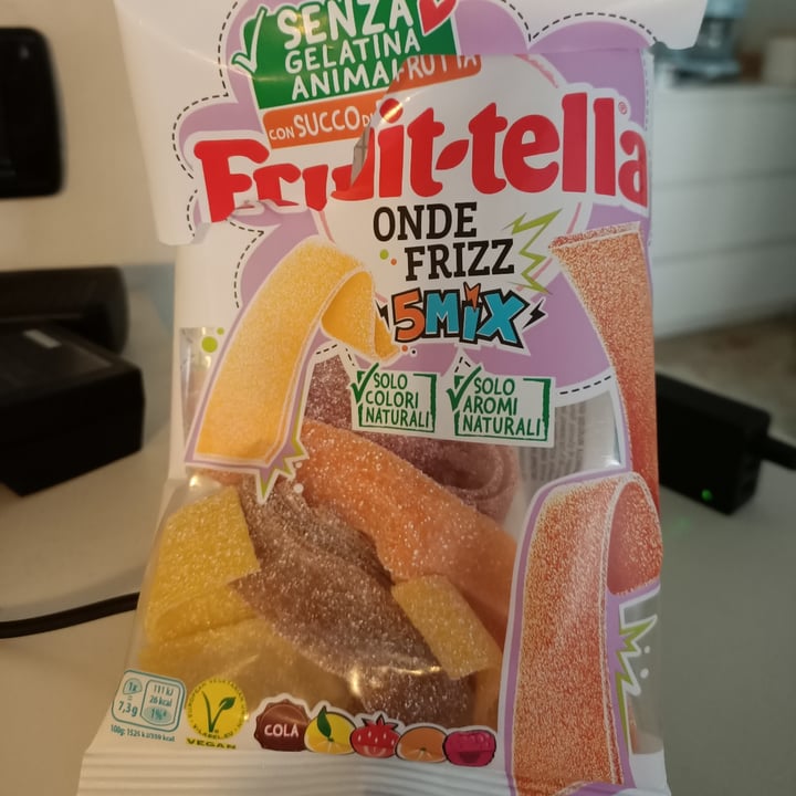 photo of Fruit-tella Onde frizz 5 Mix shared by @silvana-mincuzzi on  10 Sep 2022 - review