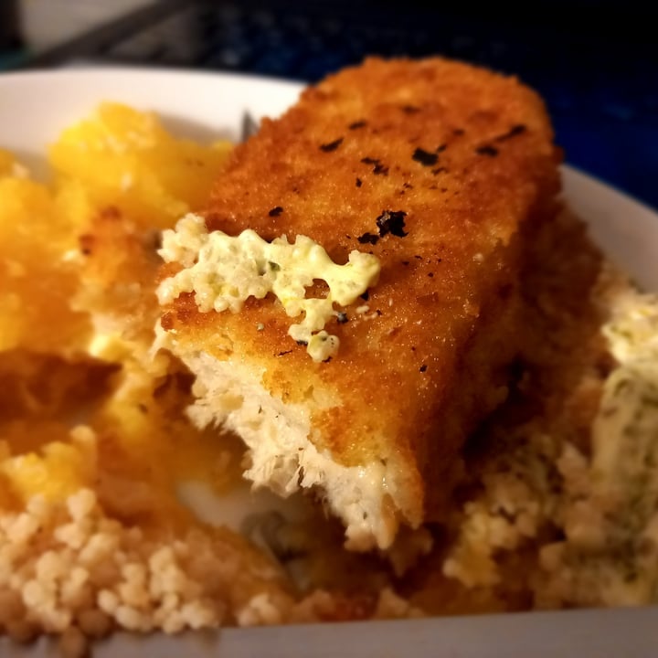 photo of Woolworths Food Crumbed Fish-Style fillets shared by @colleenc on  01 Nov 2021 - review