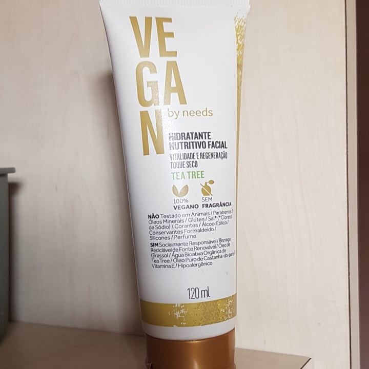 photo of Vegan by Needs Hidratante Nutritivo Facial shared by @melissamarques on  15 Oct 2021 - review