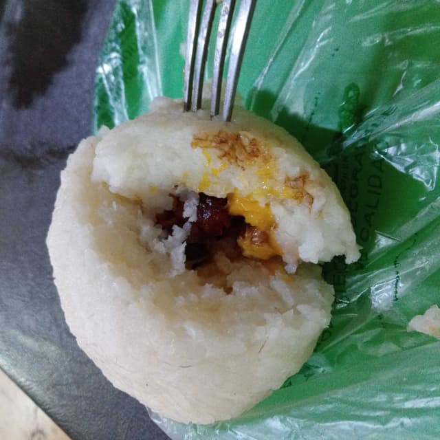 Foto del plato “Onigiri Dulce”