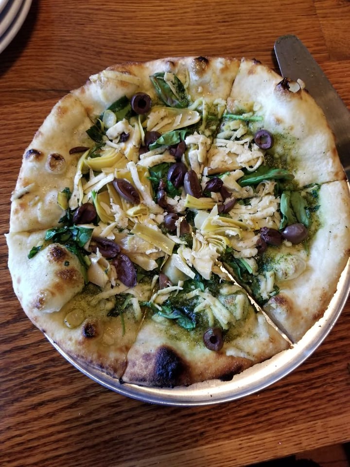 photo of Harvest Bar + Kitchen Almond Pesto Pizza shared by @lizmaselli on  18 Feb 2020 - review