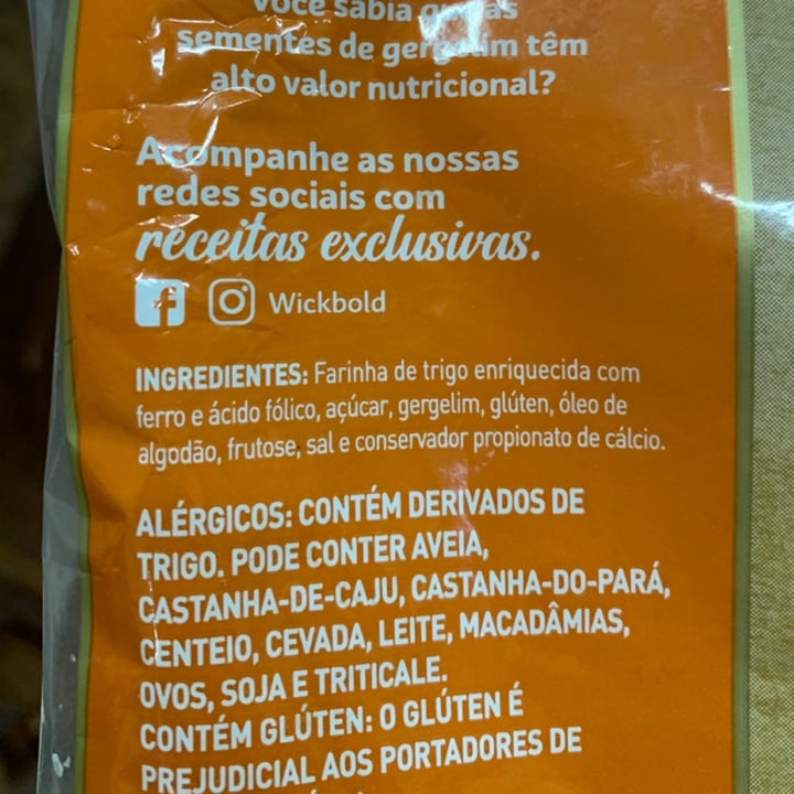 photo of Wickbold Pão para hambúrguer com gergelim shared by @veggiefitmarina on  23 Mar 2022 - review