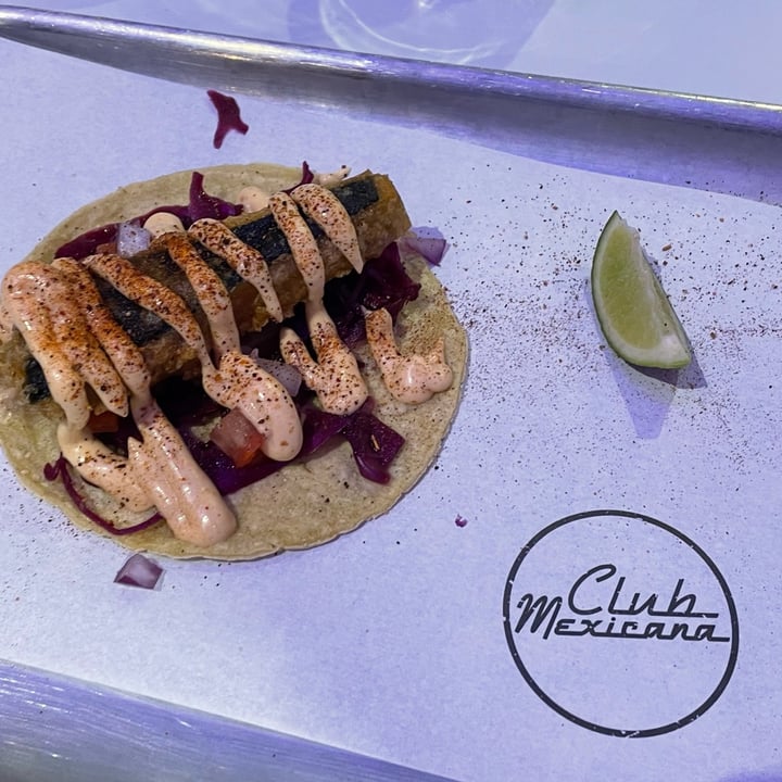 photo of Club Mexicana Baja Tofish Taco shared by @aleandraoestara on  27 Dec 2021 - review