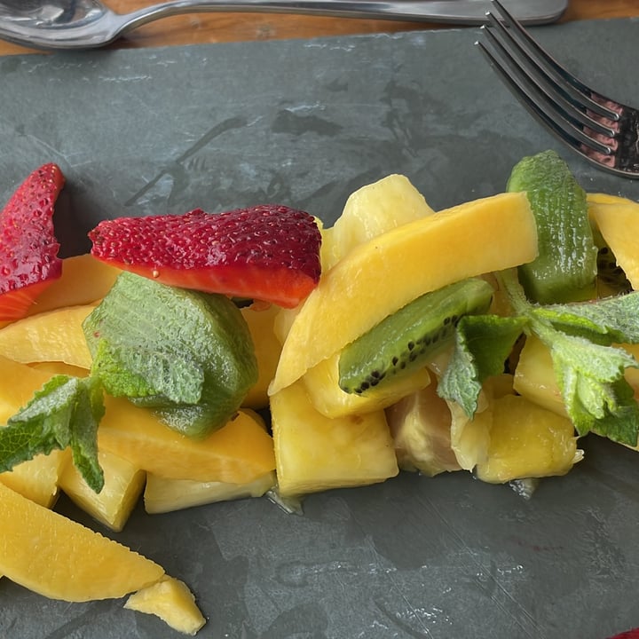 review photo of Nogaró Ensalad de fruta shared by @ggj on 01 Dec 2022 - review