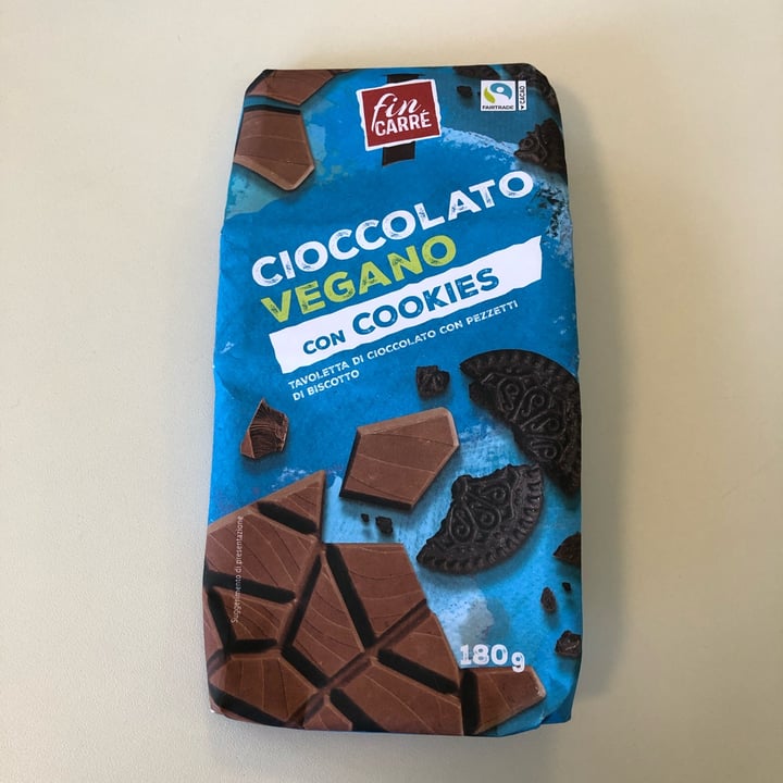 photo of Fin Carré Cioccolato con Cookies shared by @eloelo27 on  24 Mar 2022 - review