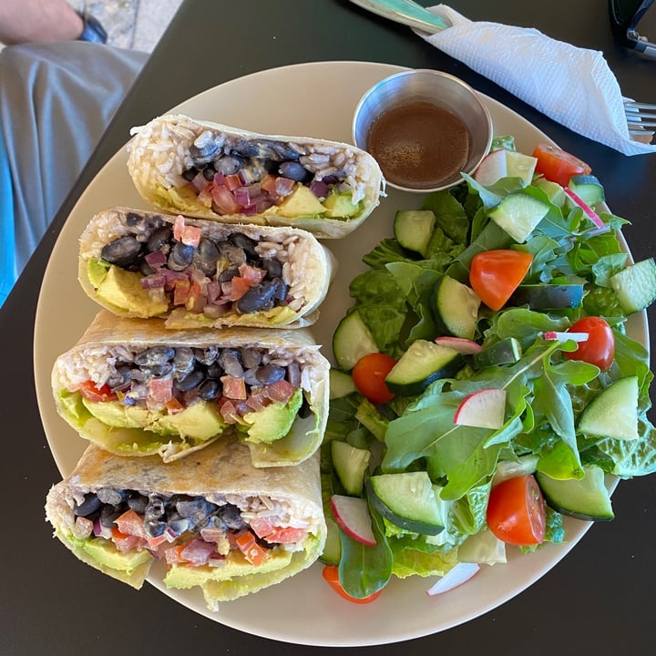 photo of CHULA vegan café Burrito shared by @curvycarbivore on  22 Mar 2021 - review