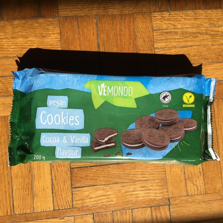photo of Vemondo Vegan Cookies Cocoa & Vanilla Flavour shared by @soloag on  15 Apr 2022 - review
