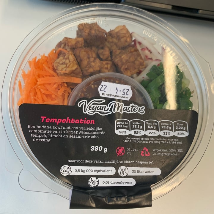 review photo of Vegan Masters Tempehtion Buddha Bowl shared by @tizianavegana on 04 May 2022 - review