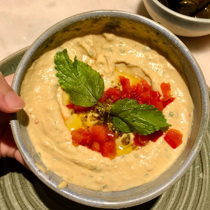 photo of Beiruti Brussels Hummus aux pistaches shared by @ginevrafigini on  15 Oct 2021 - review