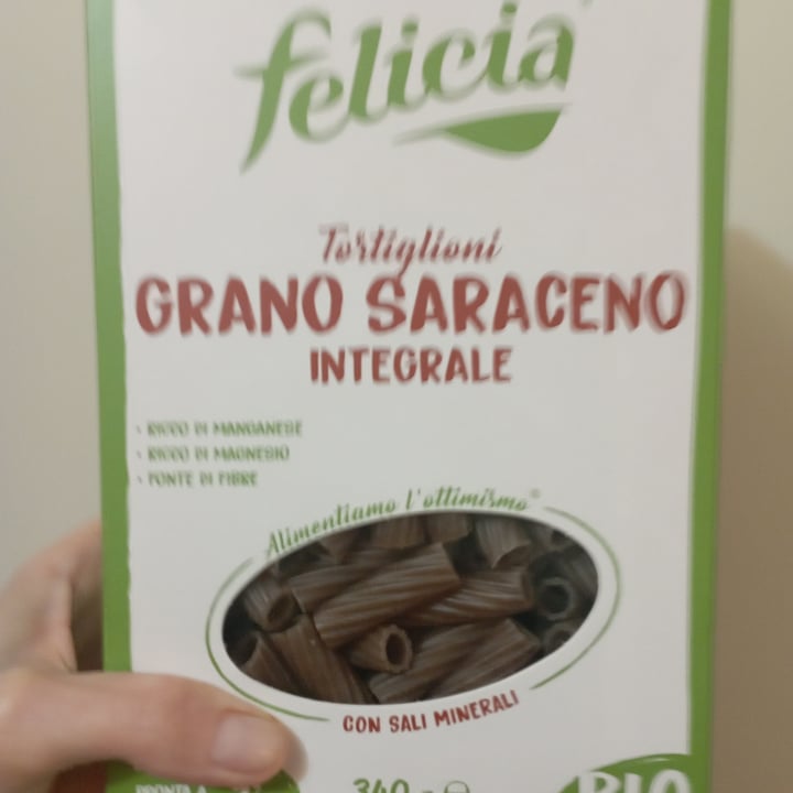 review photo of Felicia Mezzi rigatoni al grano saraceno shared by @messyblogger on 11 Dec 2022 - review